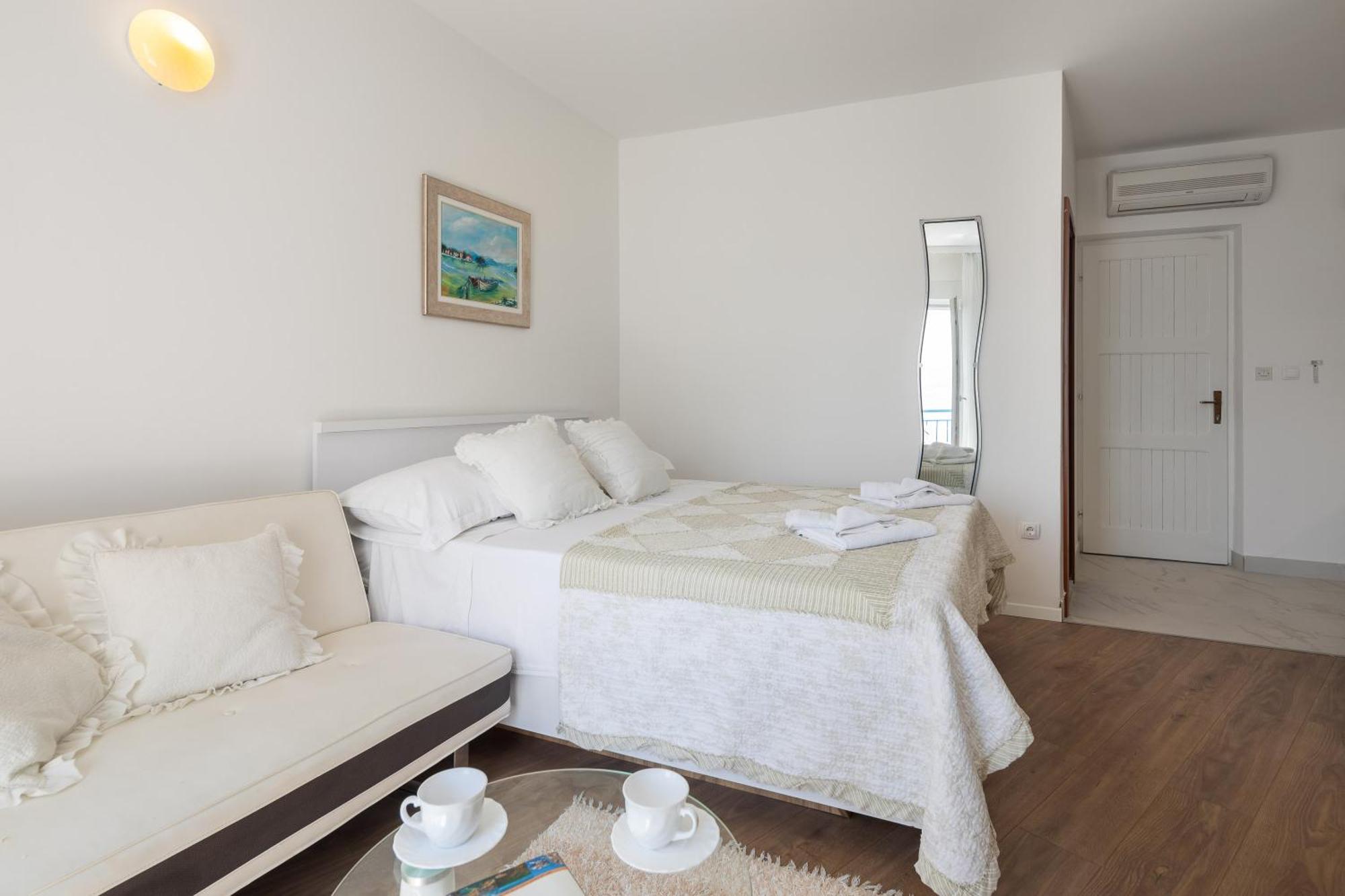 Caleta Seaview Suites II - Pool & Jacuzzi Lokva Rogoznica Exterior foto
